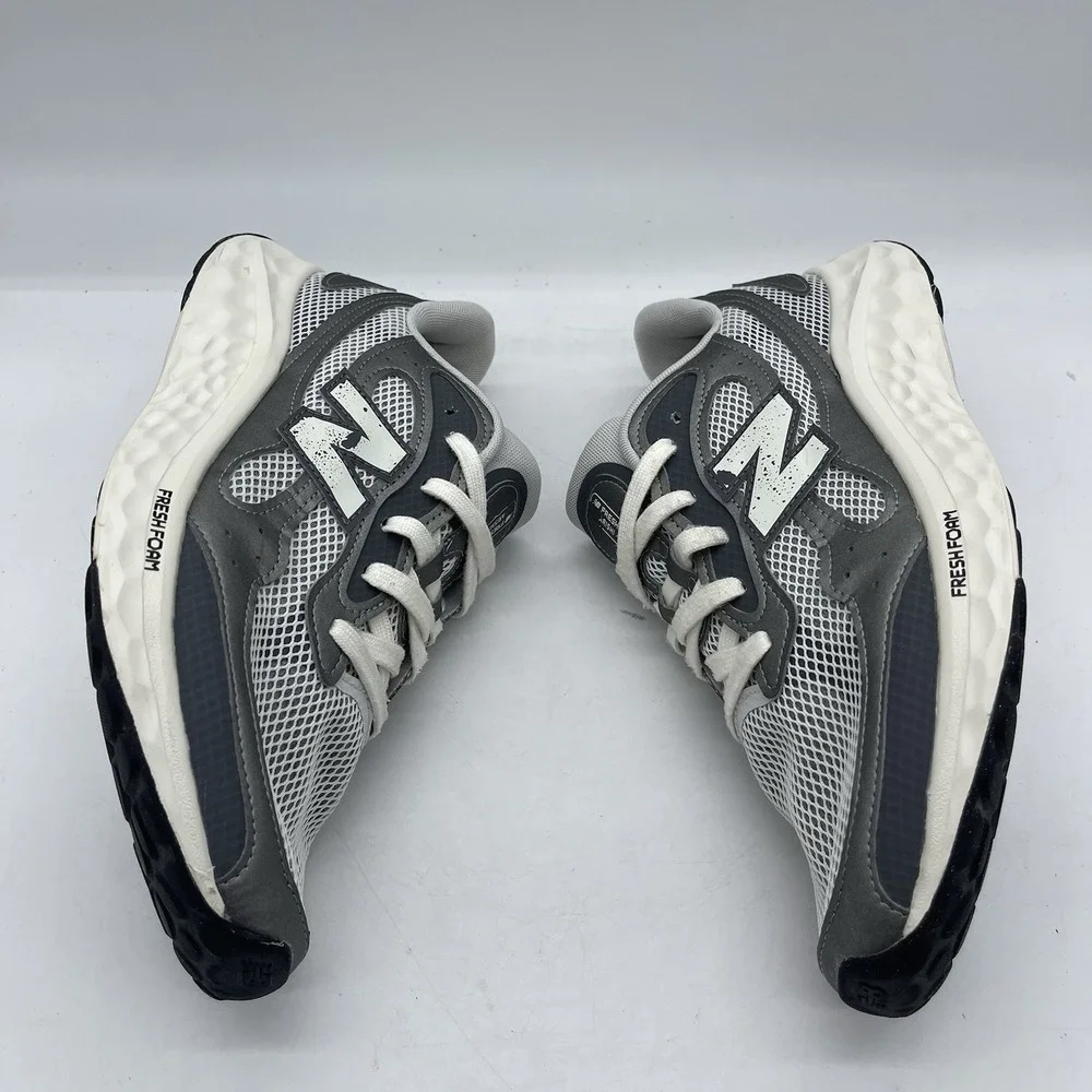 New Balance Arishi v4‎ MARISTG4 Men's Size 12 Running Shoes Gray White Sneakers